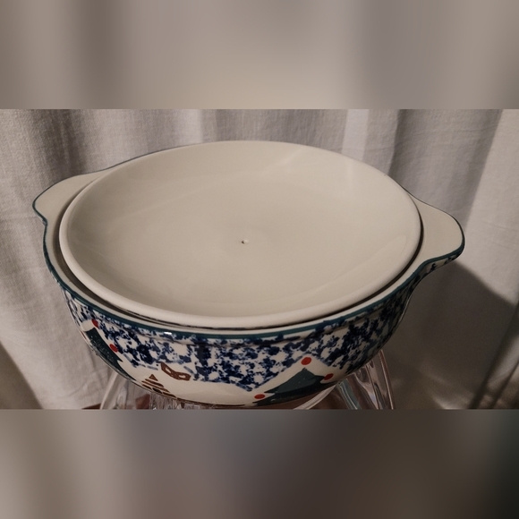 Folk Craft - Spongewear - Tien Shan - Cabin in the Snow - 12 " Covered Crock - Picture 5 of 10